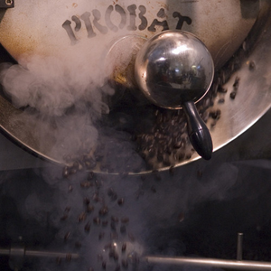 Roaster's Choice Coffee Club - Personal - Ongoing coffee subscription fresh whole bean coffee - Serve Coffee